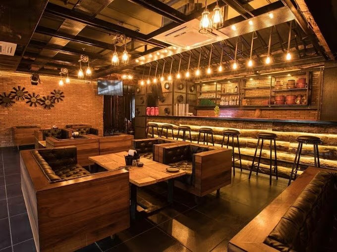 Pitchers Cafe, DB Mall LED lighting project by Rival Mark